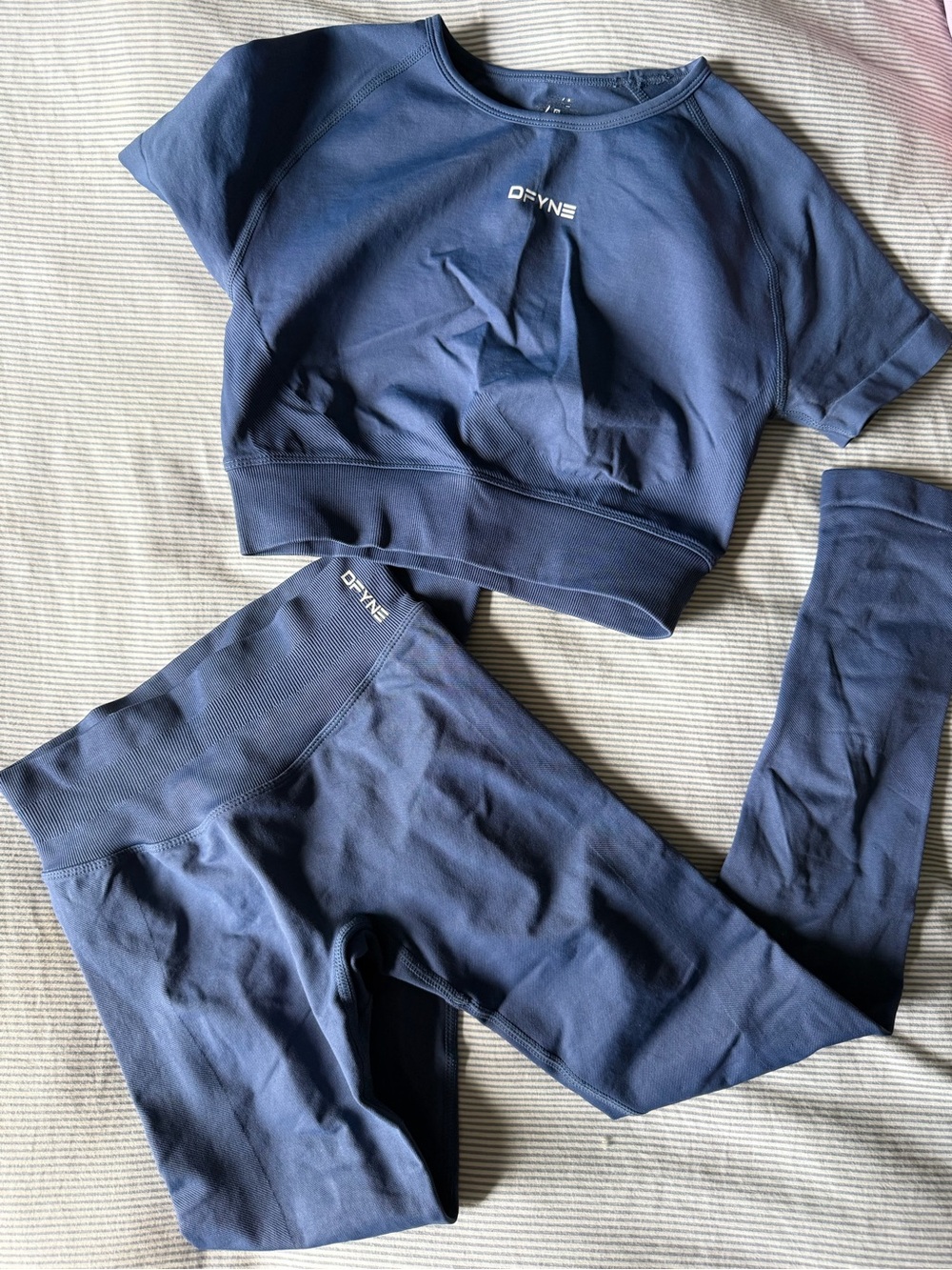 Navy DFYNE set